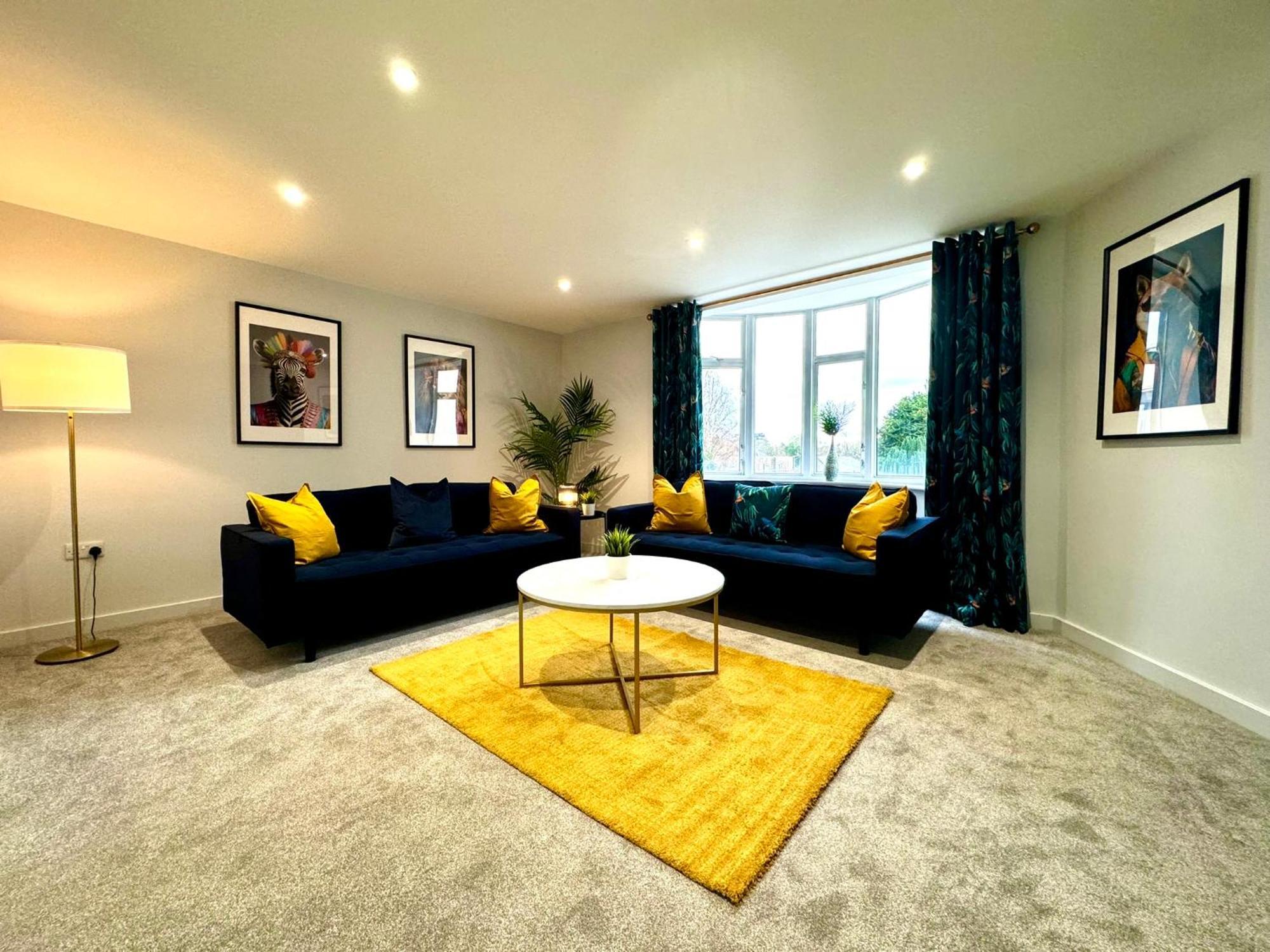 Amazing Large 3 Bedroom Apartment - Sleeps 8! Bournemouth Luaran gambar