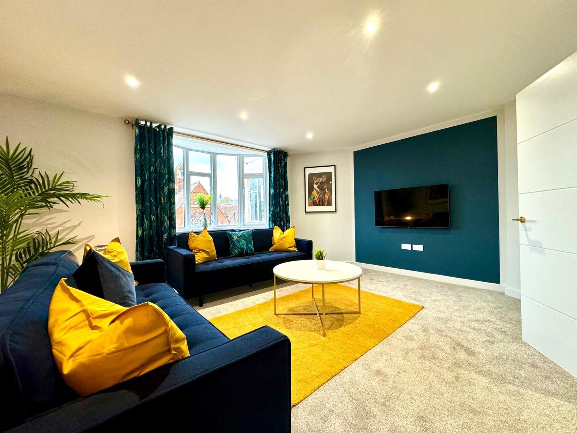 Amazing Large 3 Bedroom Apartment - Sleeps 8! Bournemouth Luaran gambar